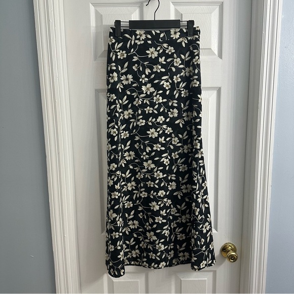 Vintage Skirt Maxi Floral Long Black White Whimsigoth Fairy Modest Extra Small - Picture 3 of 6